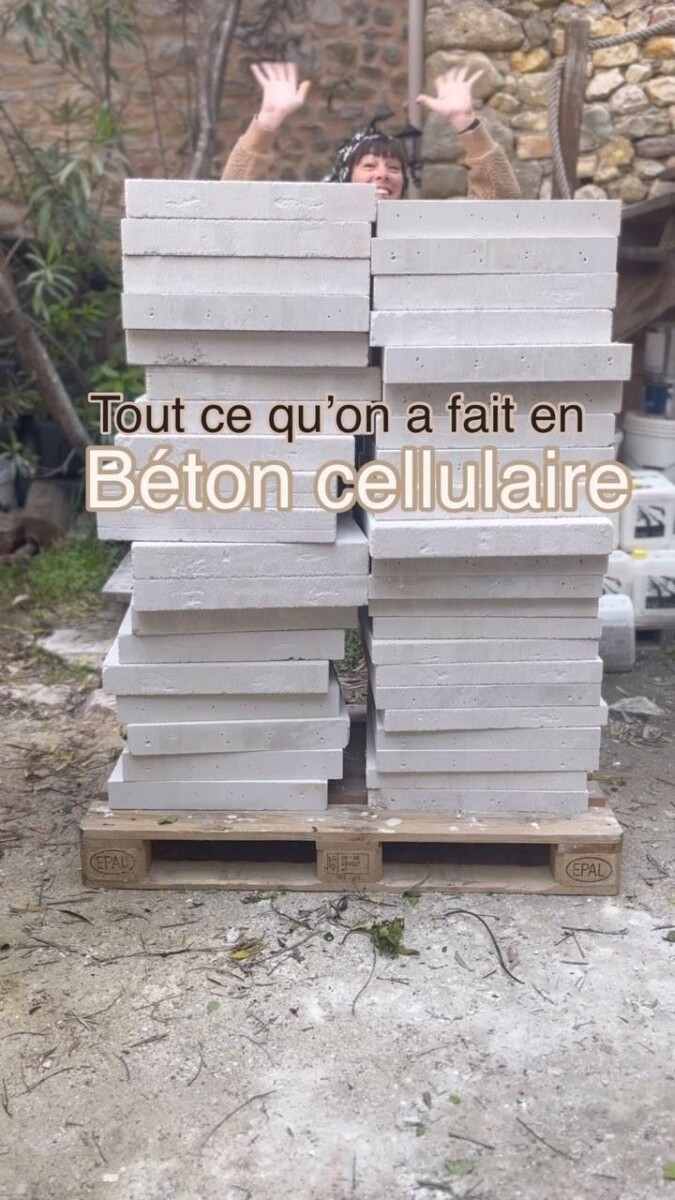 B&eacute;ton cellulaire salle installation