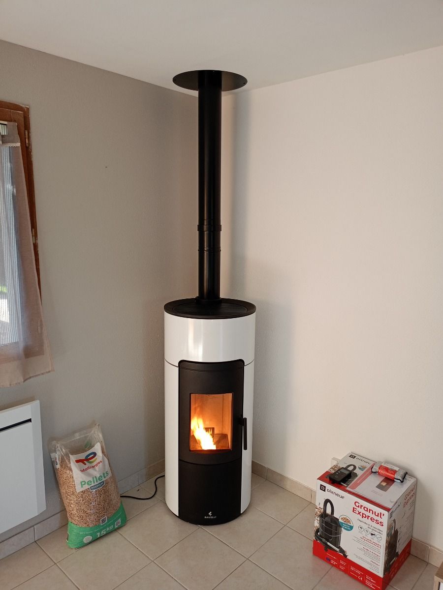 Po&ecirc;le 6 kW surface